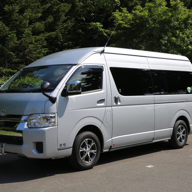 コミューター2号車